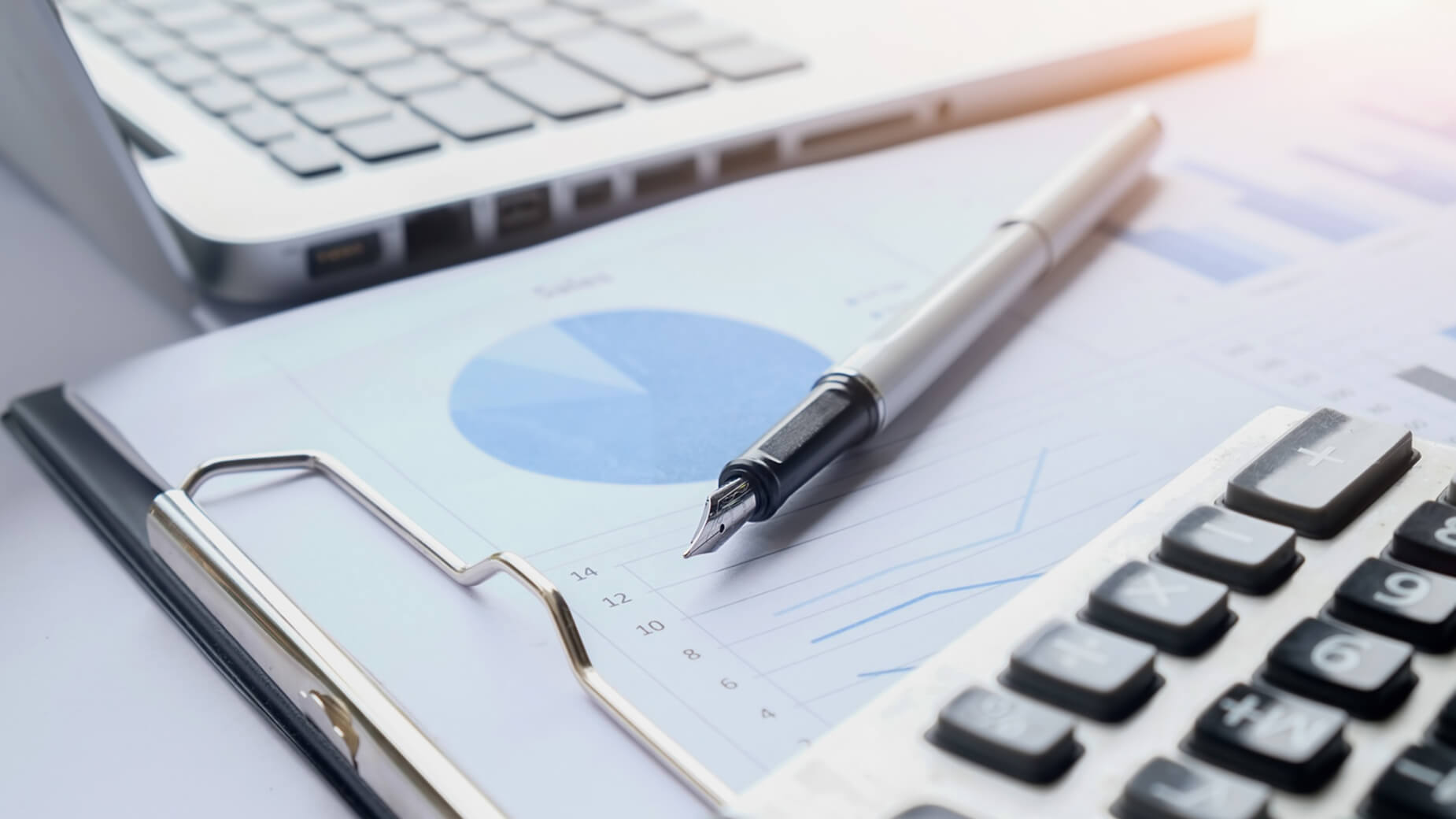 Экстренное восстановление учета и сдача аудированной отчетности в DMCC
